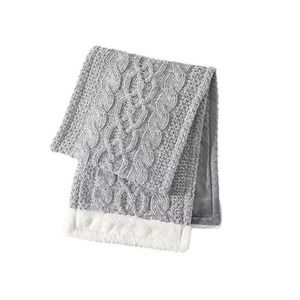 KOOLABURRA BY UGG Carla Gray Cable Knit Faux Fur Table Runner 14"x72" Winter